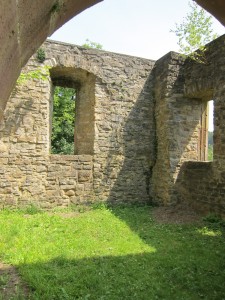Ruine des Chorgebäudes der Kapelle